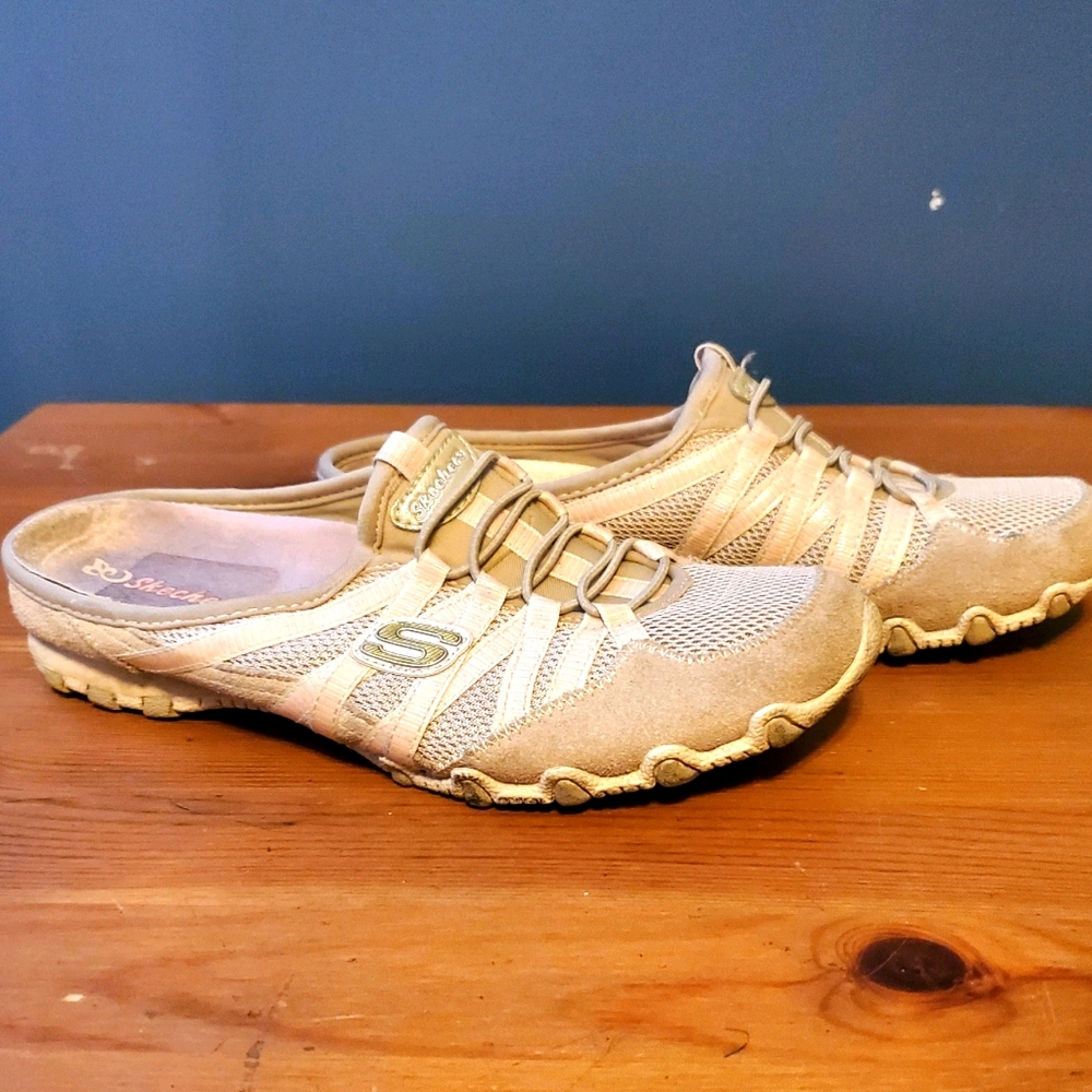 Skechers Slide Sneakers